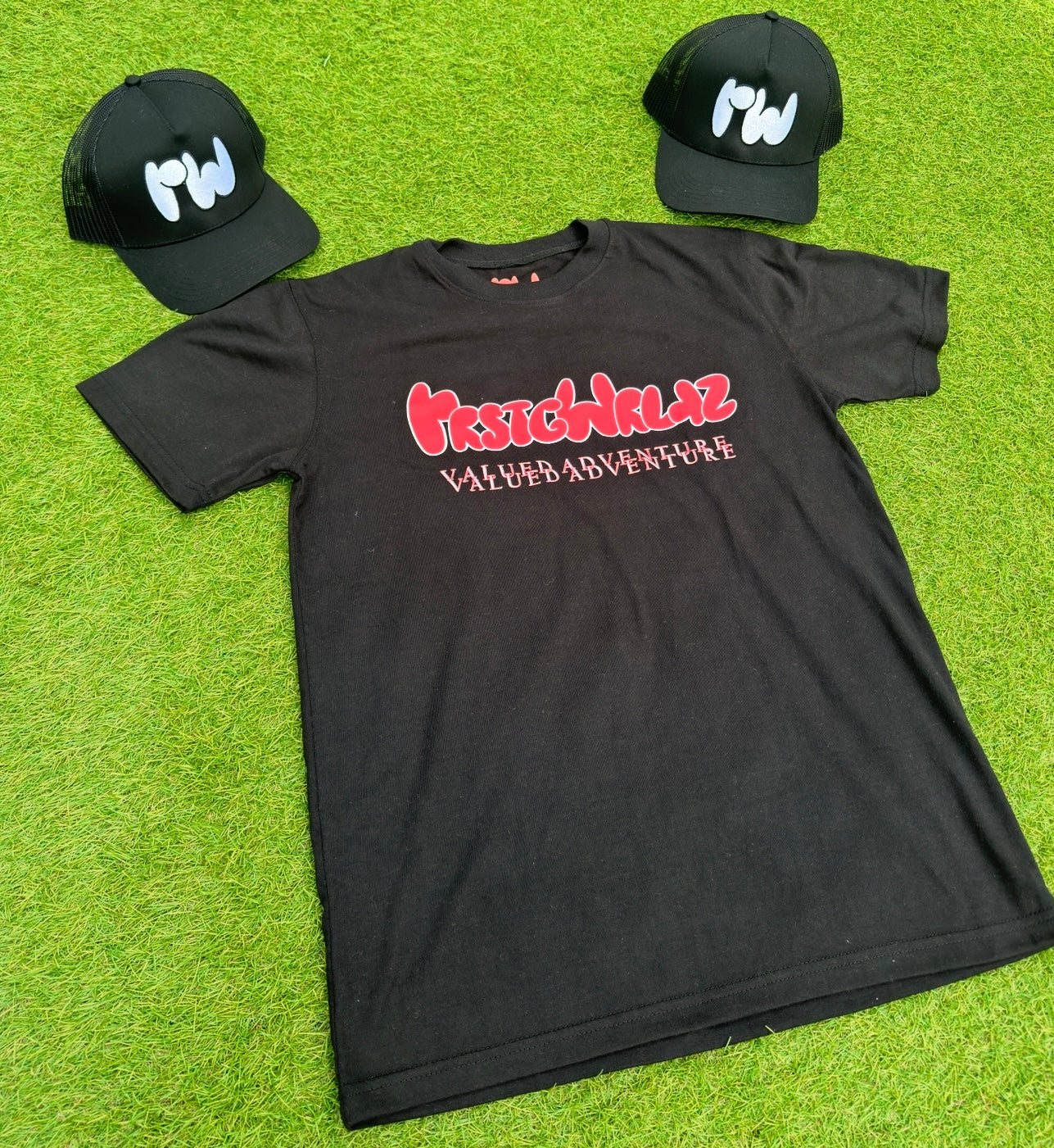 BLACK TRUCKER HAT